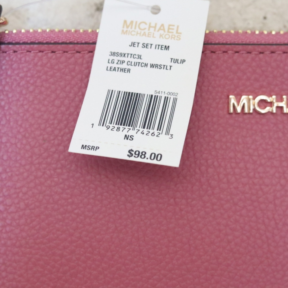 Pink Michael Kors clutch - Picture 2 of 6